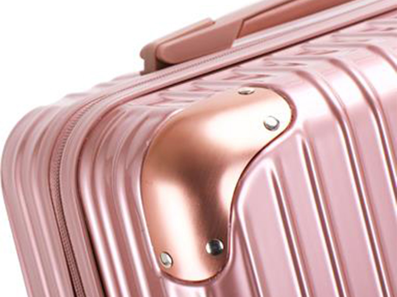Custom Luggage Replacement Parts, Suitcase Parts Manufacturer