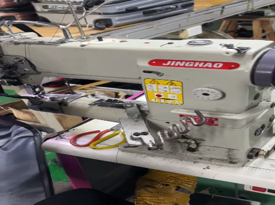 Yeshine Double Needle Vetical Electric Control Flat Sewing Machine